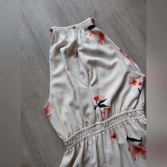 Aritzia Wilfred Effet mini dress (M) - Picture 5 of 8